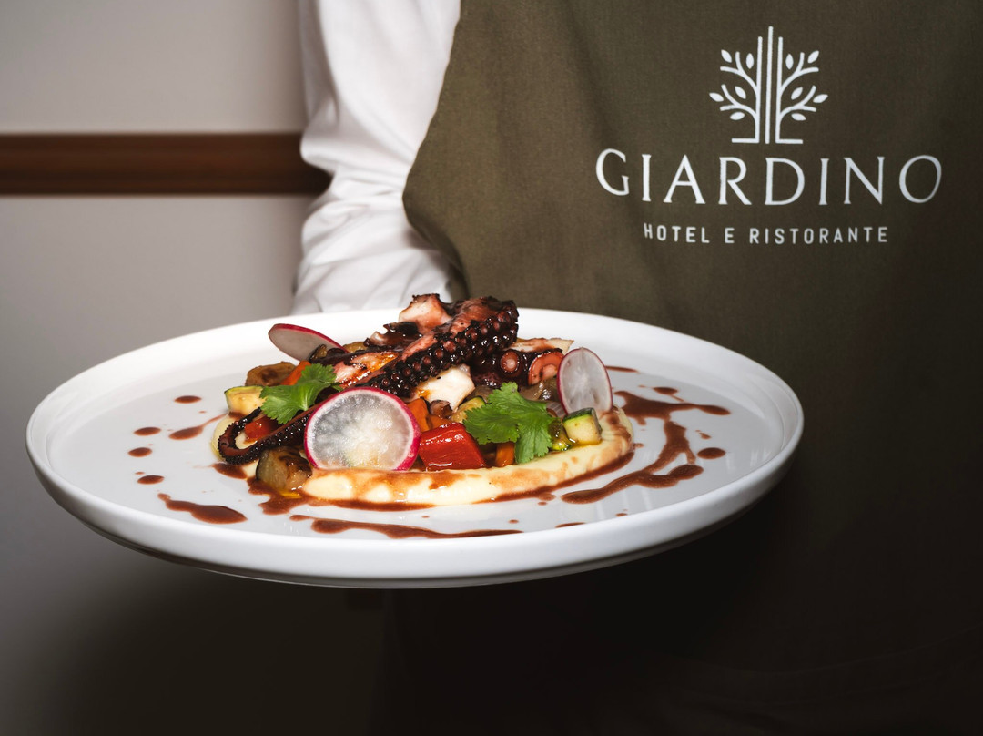 Giardino Hotel E Ristorante