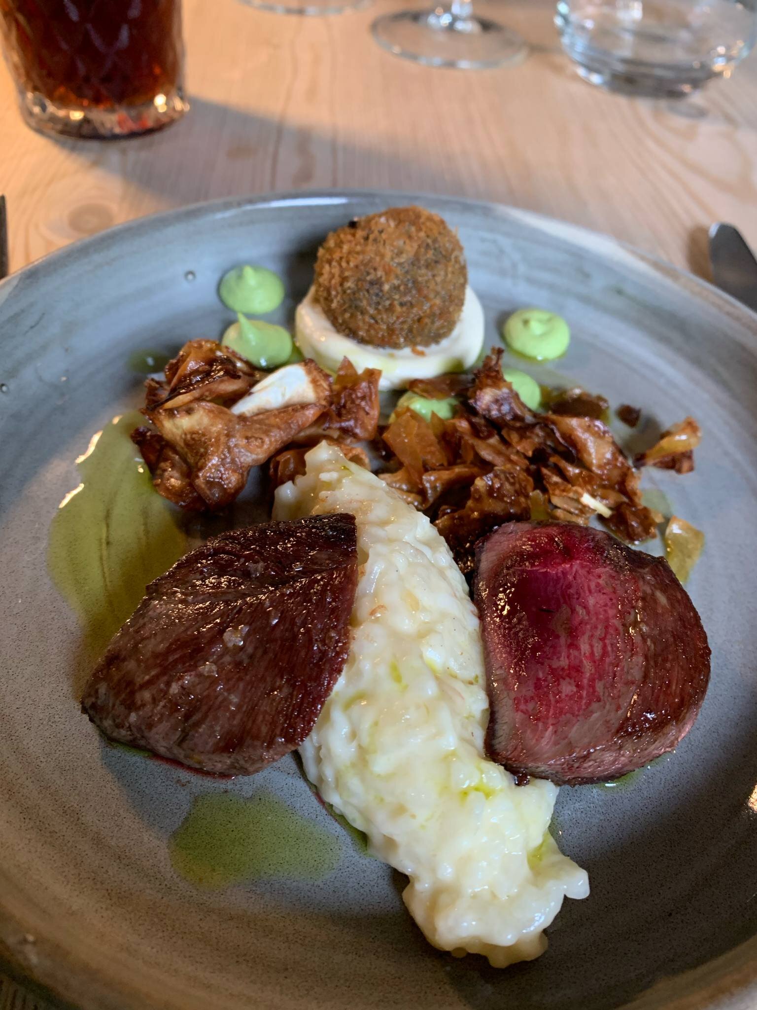 The Duck Inn-官方