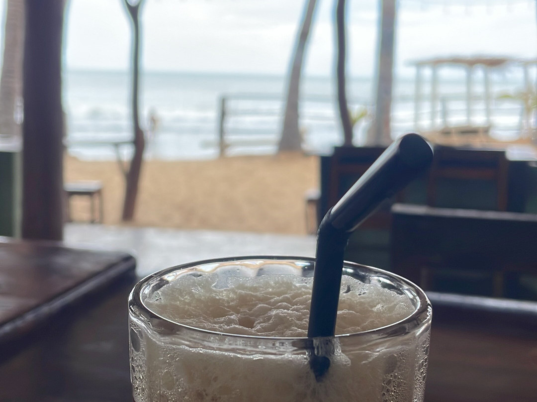 Upali Beach Surf Resort主图