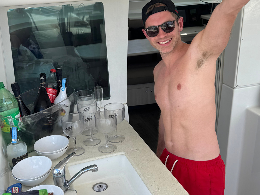 Oursea Yachts-阿尔布赞拉必去景点