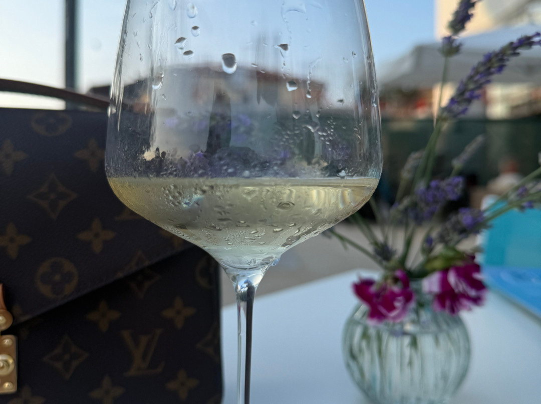 Rivalmare Boutique Hotel主图