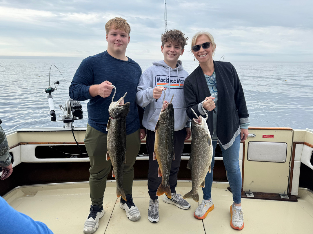 Rodzilla Fishing Charters-皮托斯基必去景点