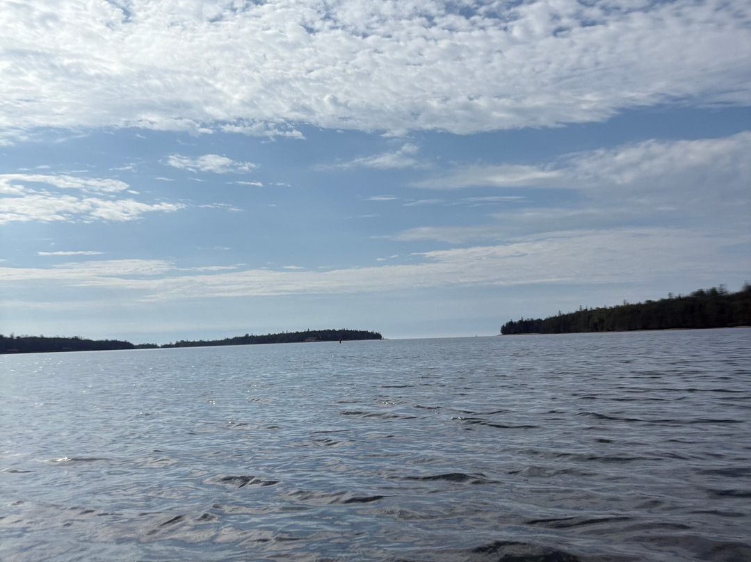 Woods & Waters-Hessel必去景点