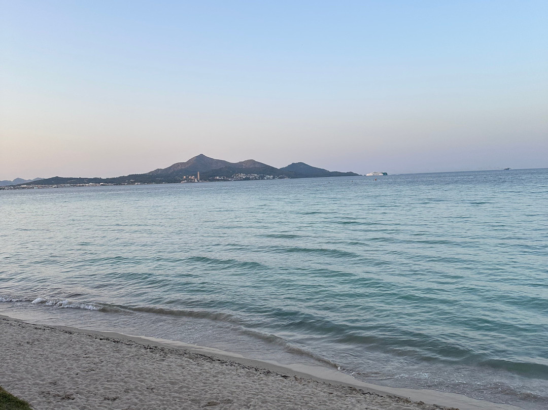 伊波罗之星穆罗海滩酒店主图