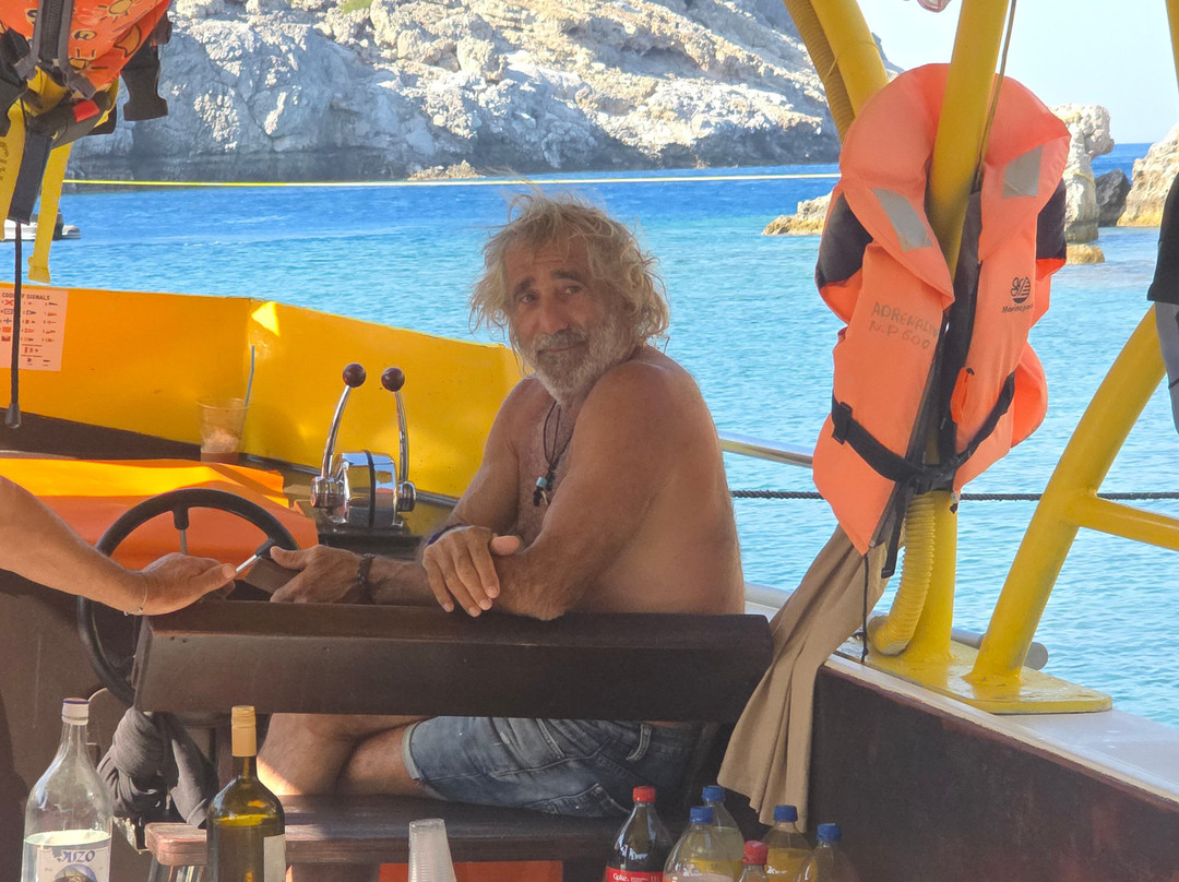 Adrenalin Glass-Bottom Speedboat-Faliraki必去景点