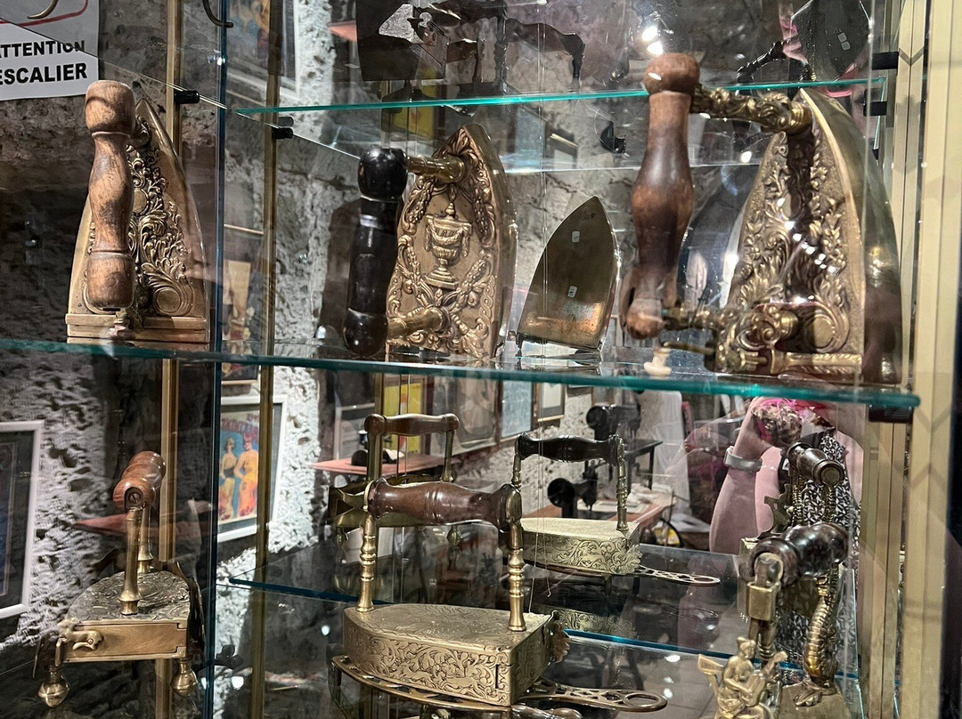 Musée suisse de la machine à coudre et des objets insolites (Musée Wassmer)-弗里堡必去景点