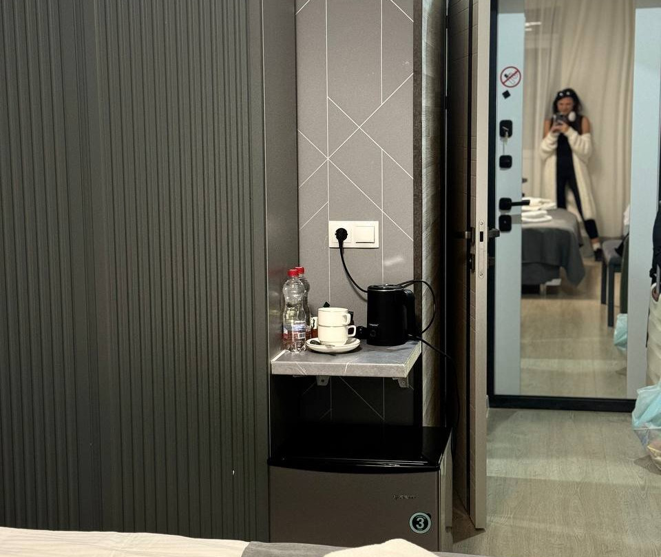 MIRROS Subai Hotel Dombai