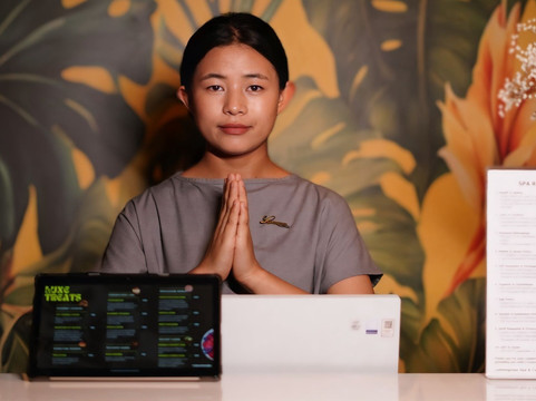 Lemongrass Spa and Cafe