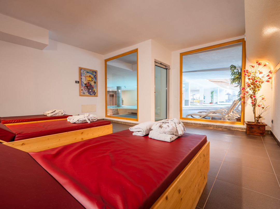 Hotel Alpine Mugon主图