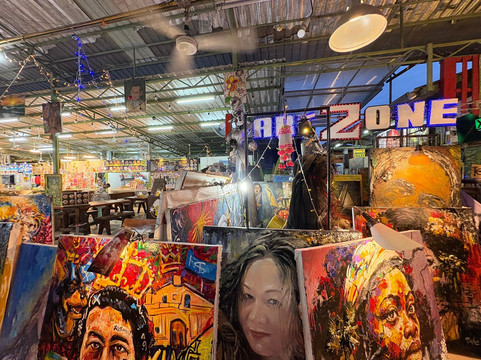 芭堤雅夜市-芭堤雅必去景点