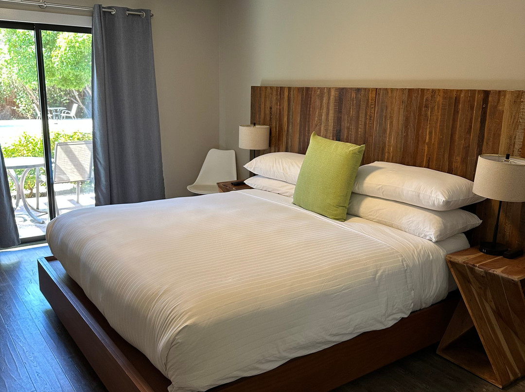 乡村花园旅馆主图