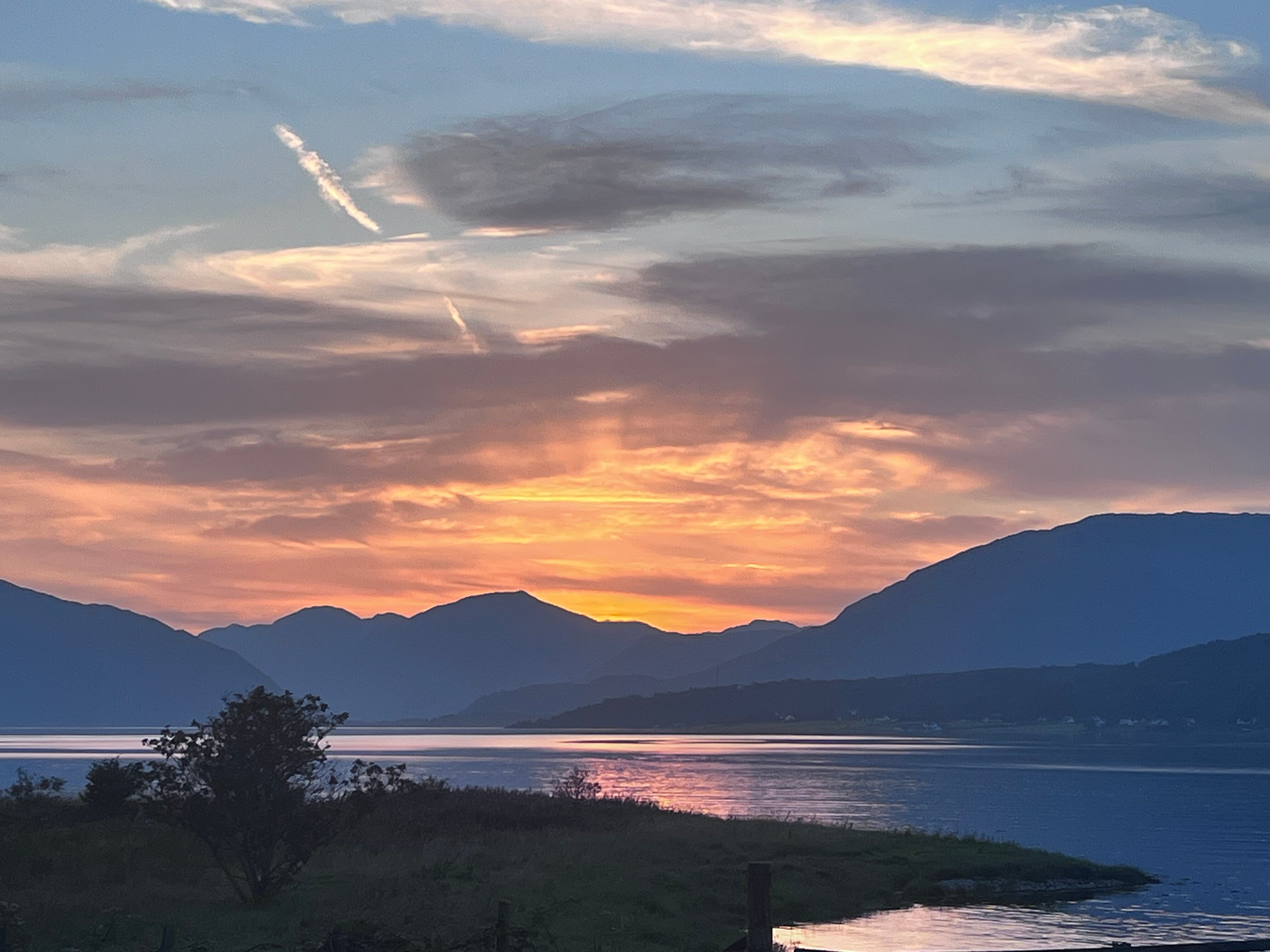 阿可仑巴拉楚利什酒店-官方