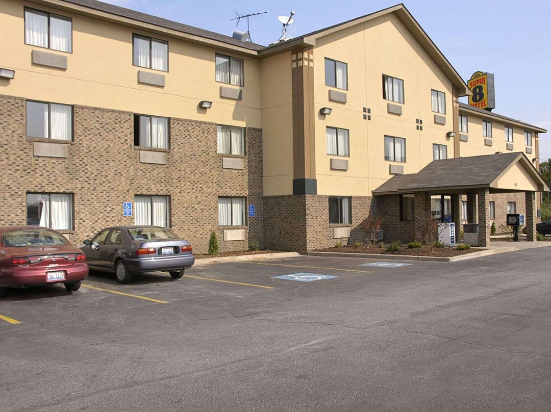 Super 8 by Wyndham Hammond/North