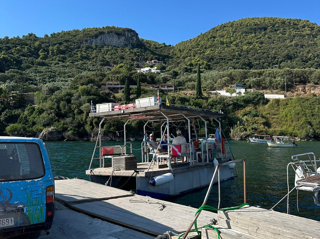 Nero Sport Diving Center-利姆尼科利必去景点