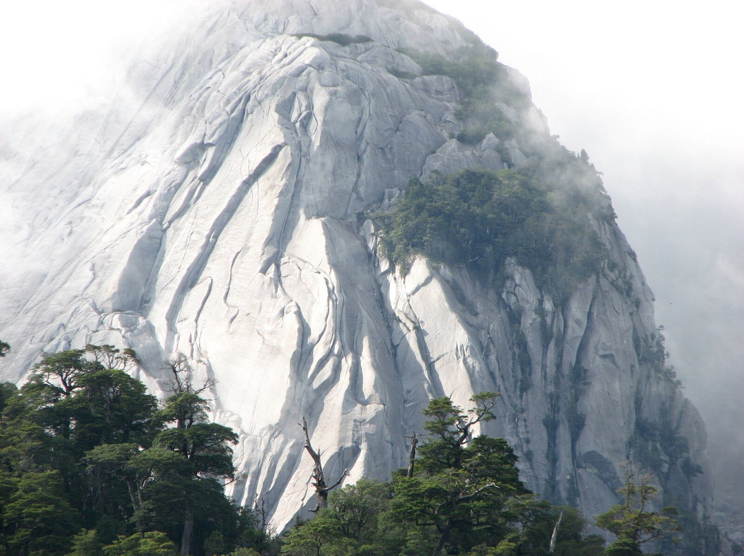 Turismo Explora Cochamó-Cochamo必去景点