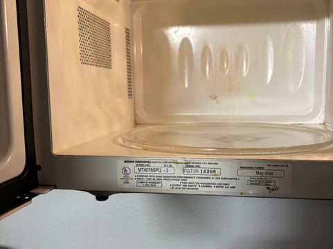 格林维尔中央 I-85 伍德斯普林套房酒店主图