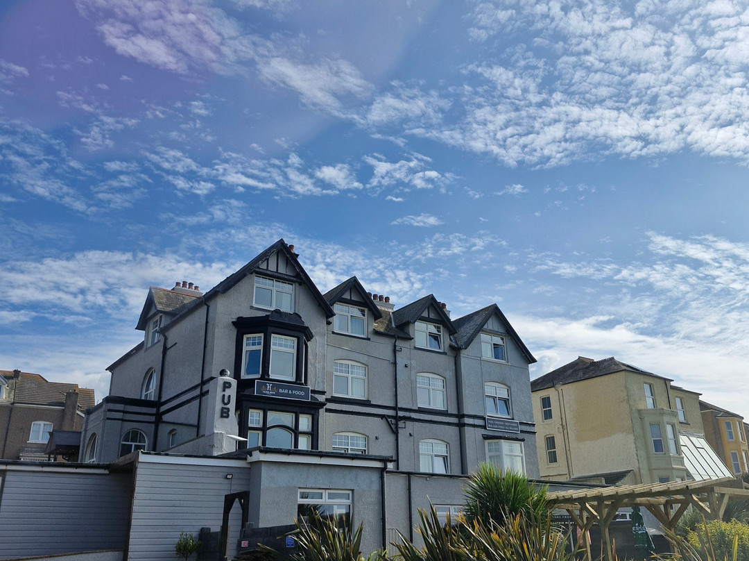 Calder House Hotel主图