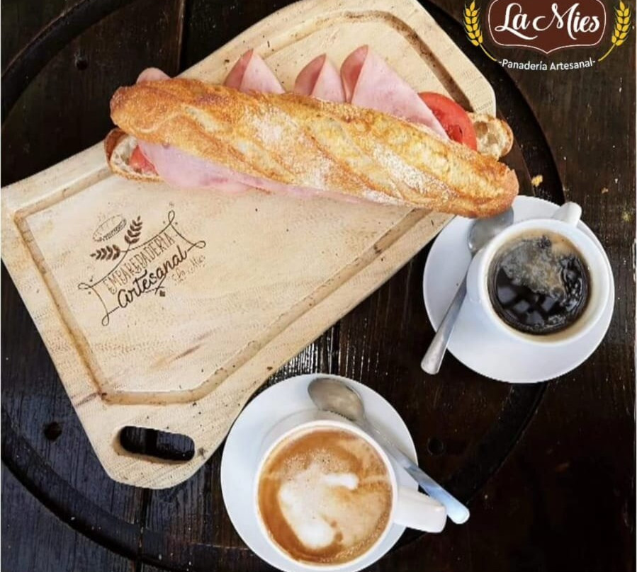 Panadería Y Cafetería Artesanal La Mies