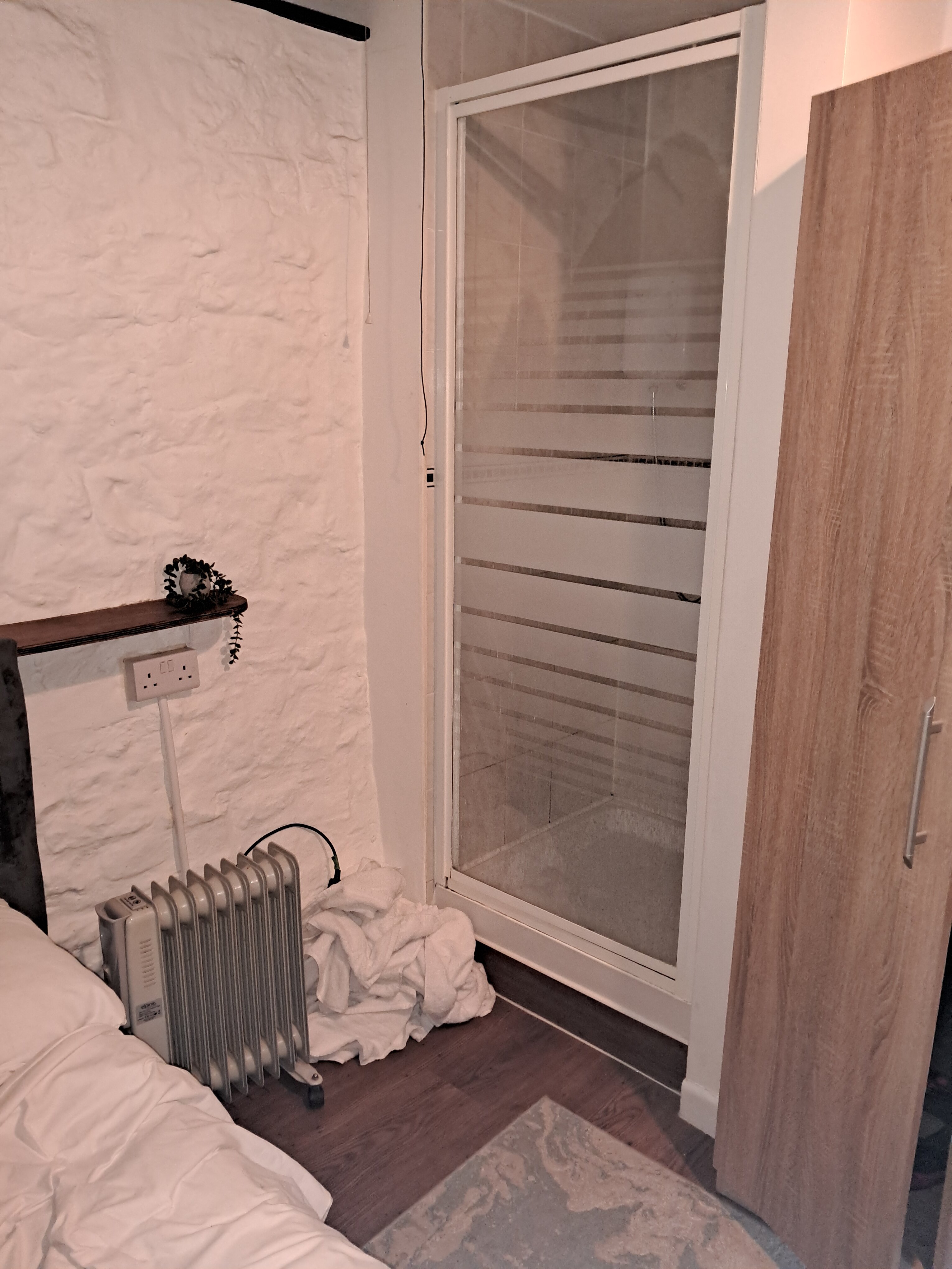 Squirrel Inn at Hurtmore-官方