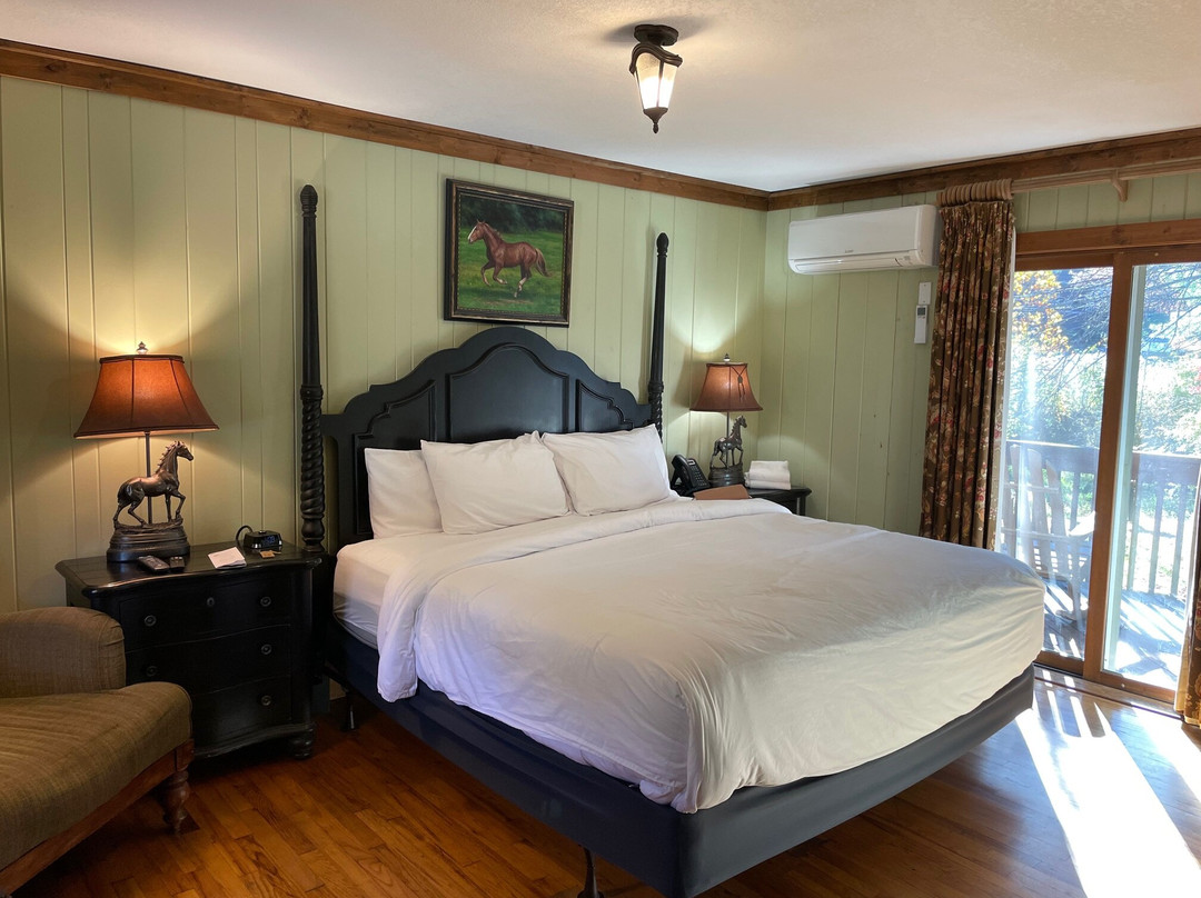 The Village Inns of Blowing Rock: Village Inn主图