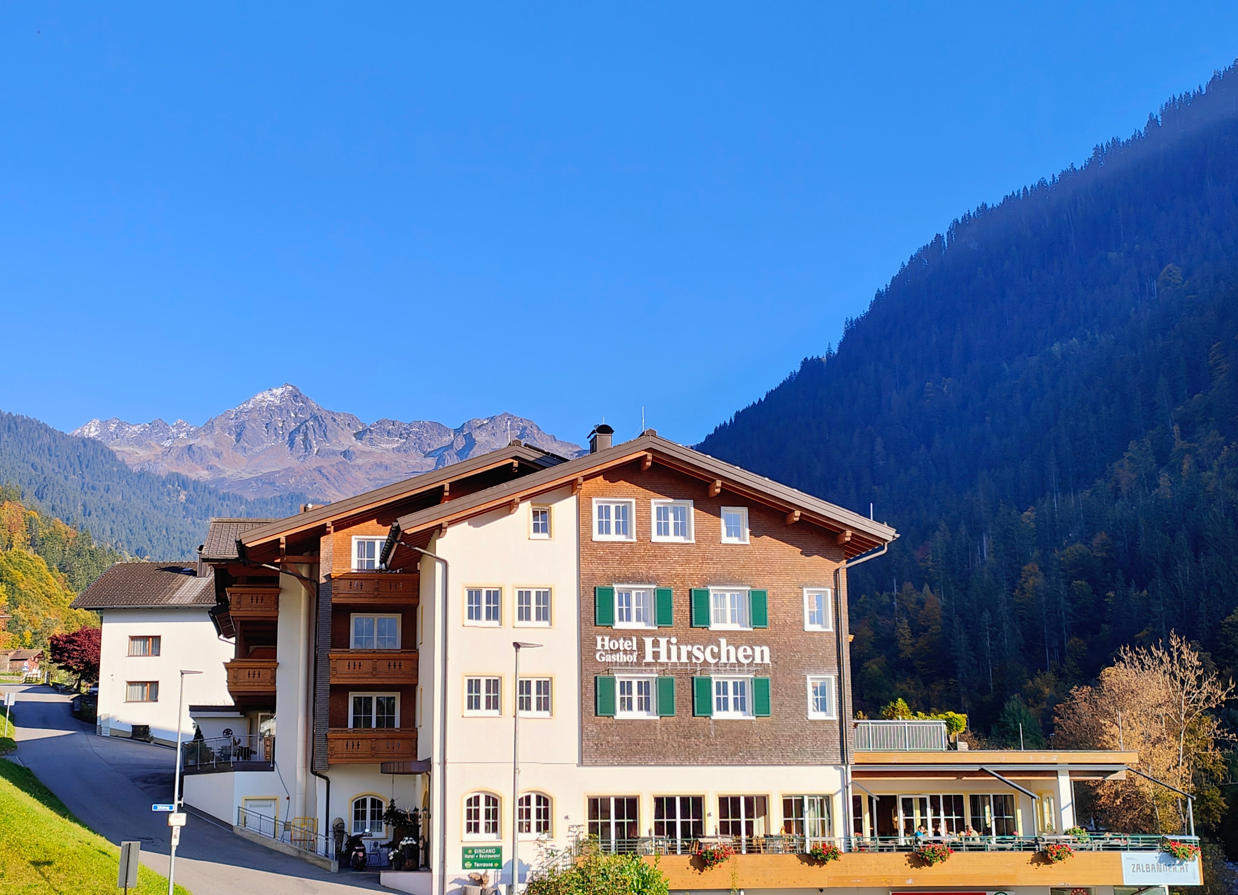 Hotel Hirschen-官方