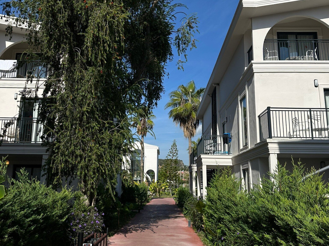 La Benata Hotel主图