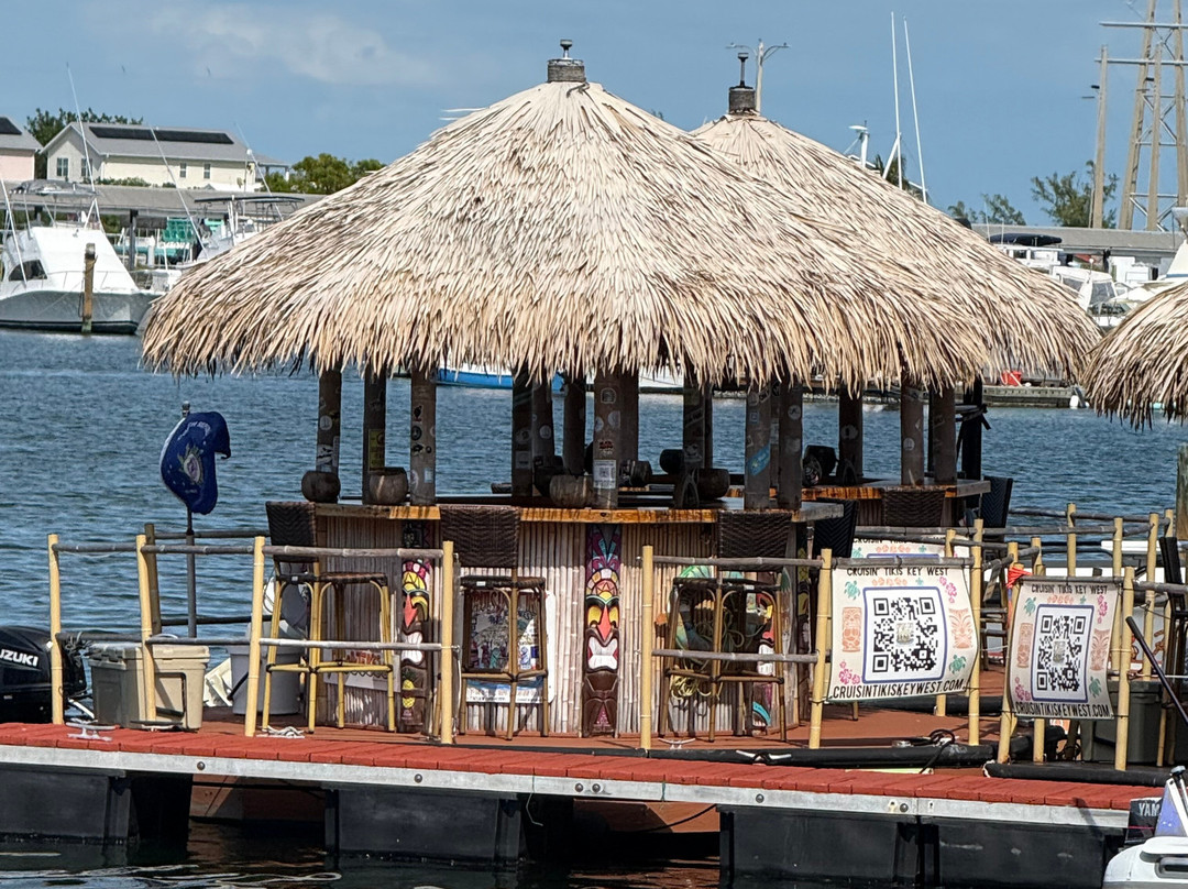 Cruisin’ Tikis KeyWest-基韦斯特必去景点
