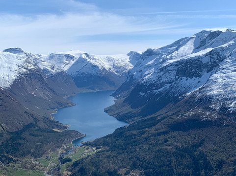 Fjord Guides-奥勒松必去景点
