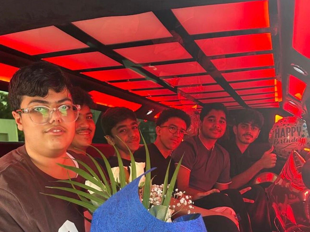 Dubai Limousine-迪拜必去景点