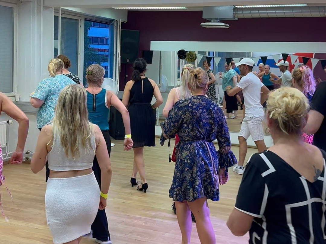 Tanssikoulu Kuubamo-赫尔辛基必去景点