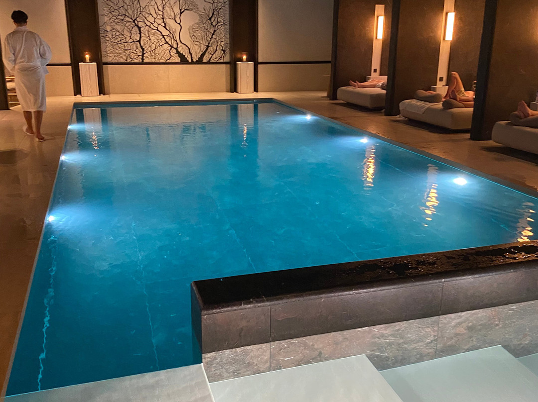 拉里瑟夫度假村主图