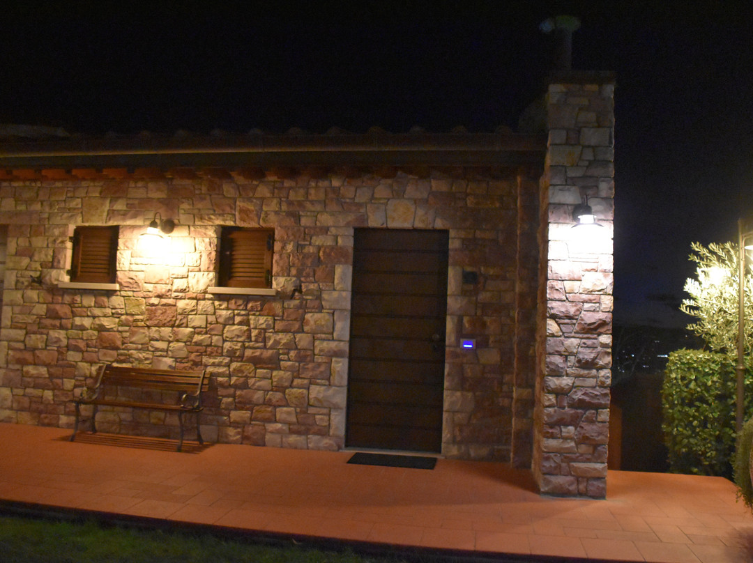 乐泰拉萨酒店主图