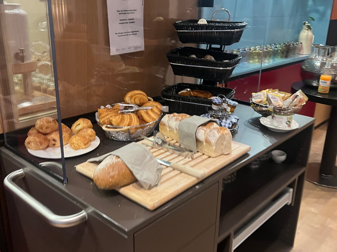 斯坦恩斯坎泽城市酒店主图