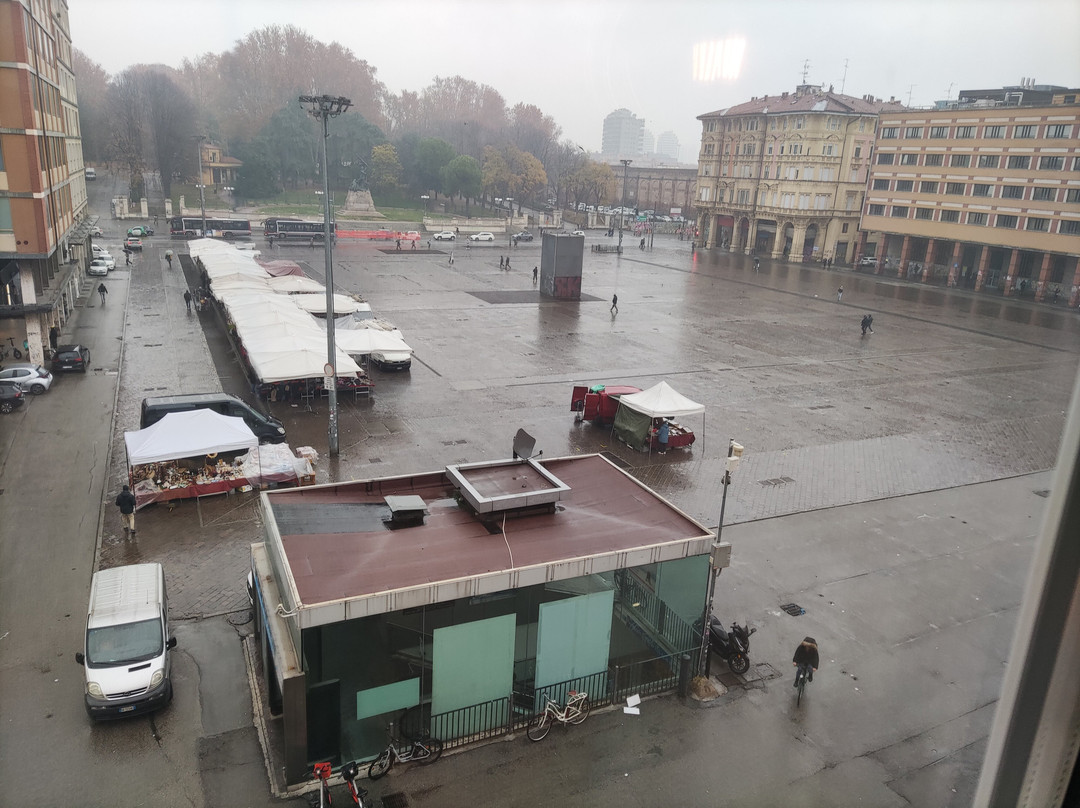 蕾佳娜赞恩酒店主图