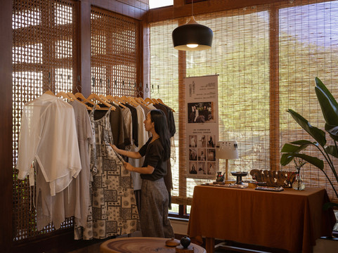 云舞度假酒店(阳朔十里画廊遇龙河店)主图