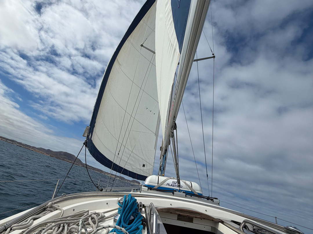 Sail the Canaries-科拉雷侯必去景点