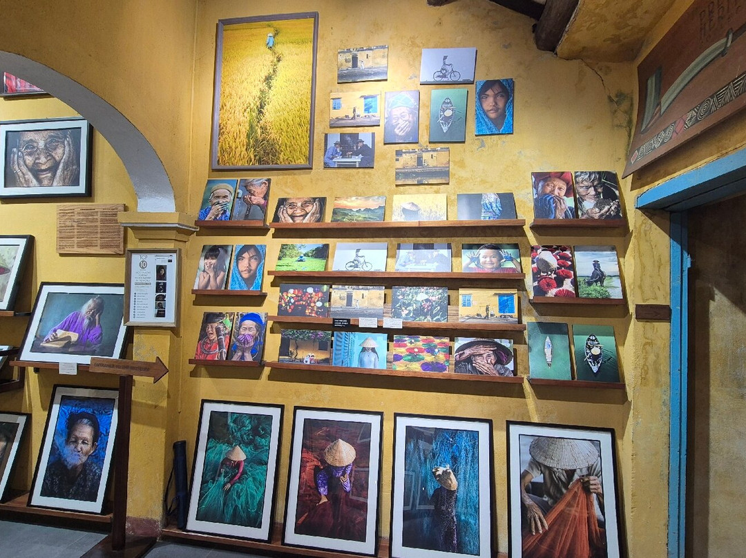 Couleurs by Réhahn-会安必去景点