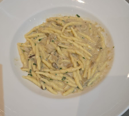 丽兹阿瓜嘉尔梅温泉酒店主图