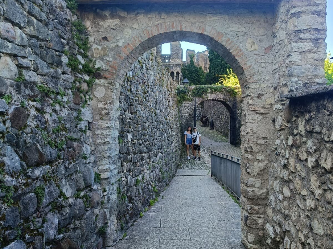 Museo Storico Italiano Della Guerra-罗韦雷托必去景点