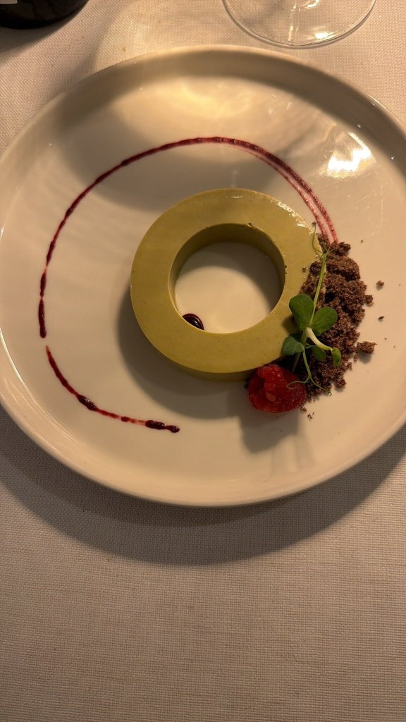 克罗佐恩酒店-官方