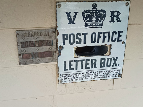 Akaroa's Eastern Bays Scenic Mail Run-阿卡罗阿必去景点