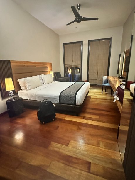 王后精品套房酒店-官方