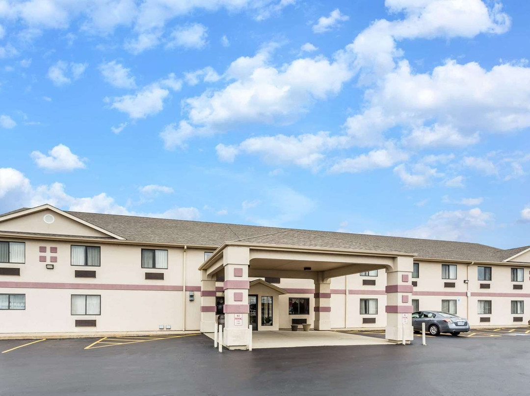 约克维尔速8温德姆酒店主图