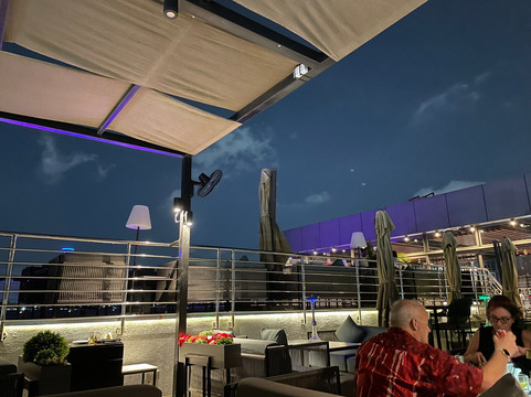 Quattro Lounge & Bar Accra