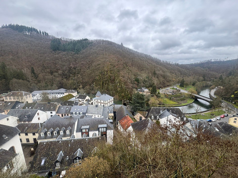 Chateau Esch-sur-Sûre-Esch-sur-Sure必去景点