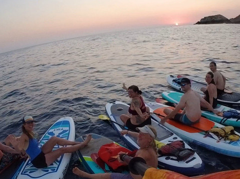 Sunset Paddle Tours-Mazunte必去景点