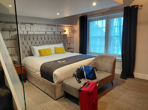 劳伦斯酒店主图