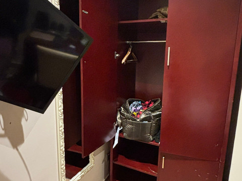 厄斯贝特酒店主图