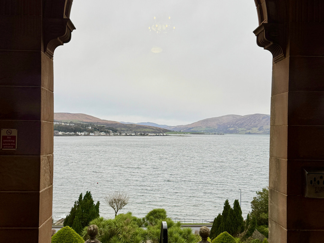 格恩布恩酒店主图