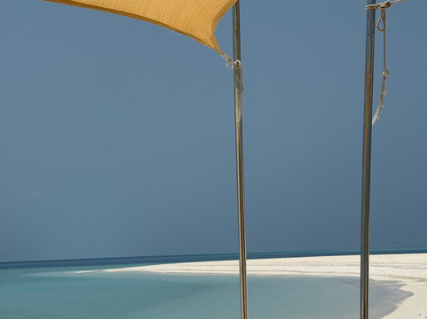 Into the Blue Lodge主图